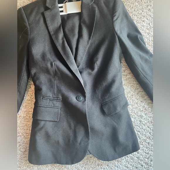 RW&Co 3 piece women’s suit, charcoal grey size 00 - Picture 2 of 9
